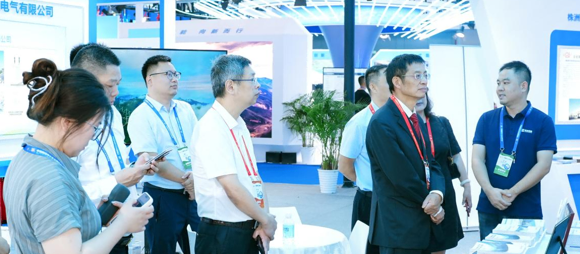 深拓智能亮相第二十届中国国际中小企业博览会