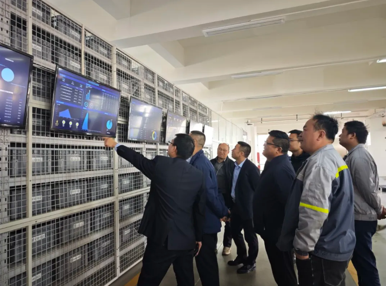 仓储黑科技出圈！中联环境来深拓智能考察智能仓储应用场景
